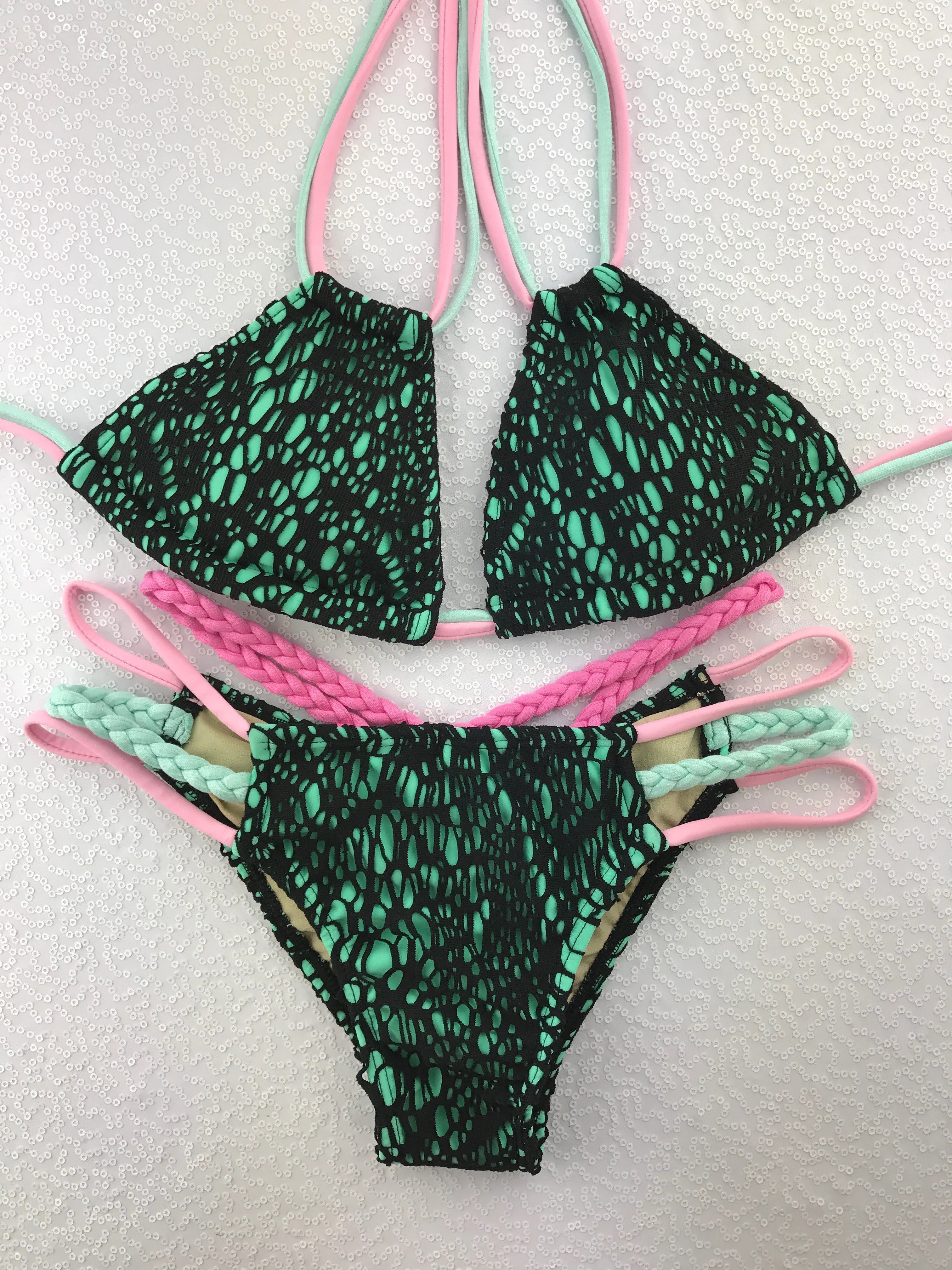 Black Mesh Mint Multistring Bikini/Midcoverage Cheeky