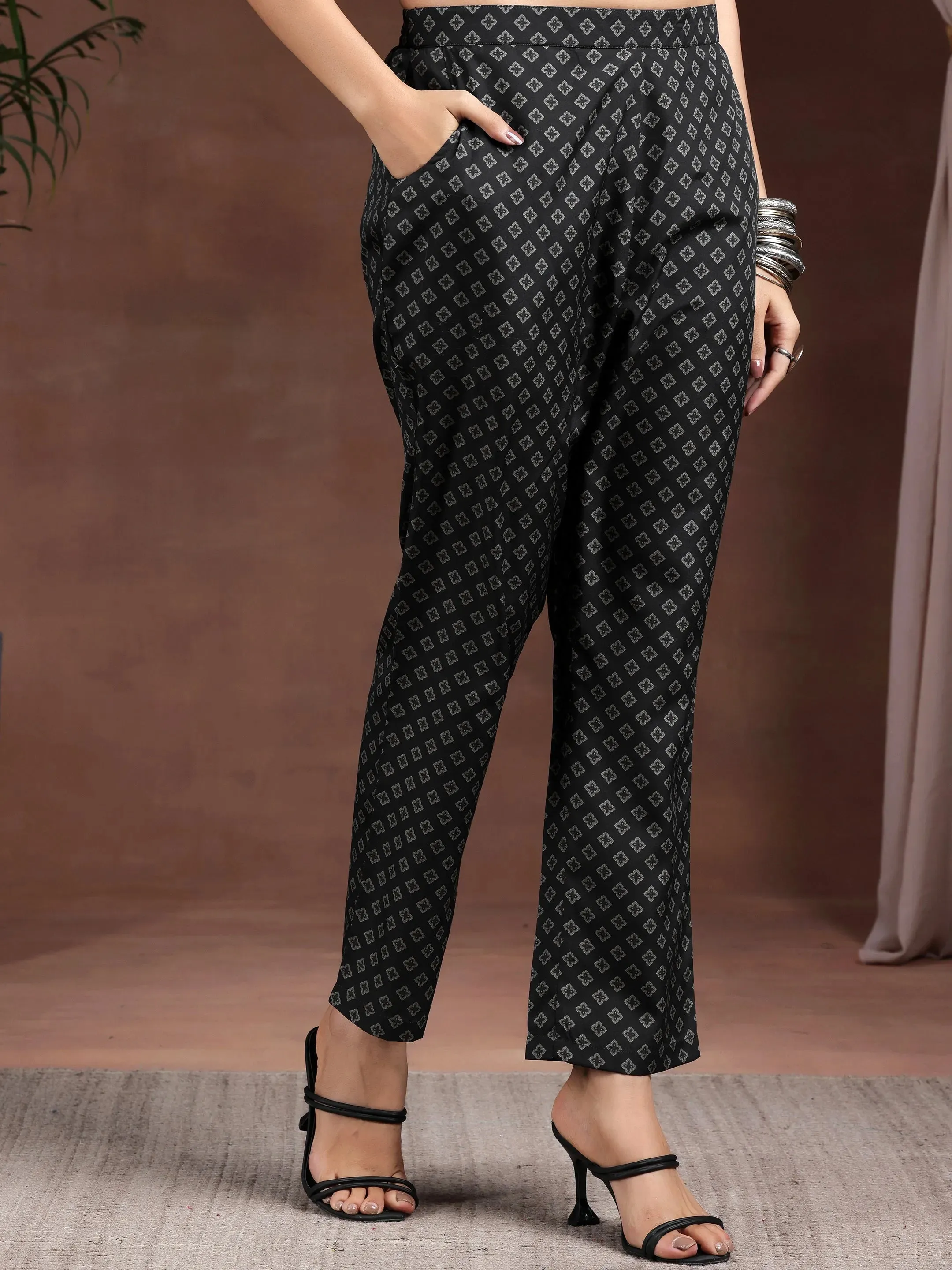 Black Printed Poly Crepe Straight Suit With Dupatta