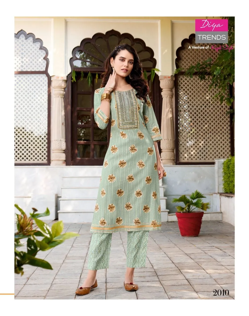 DIYA GOLDY VOL-2 CHANDERI FOIL PRINT SUIT