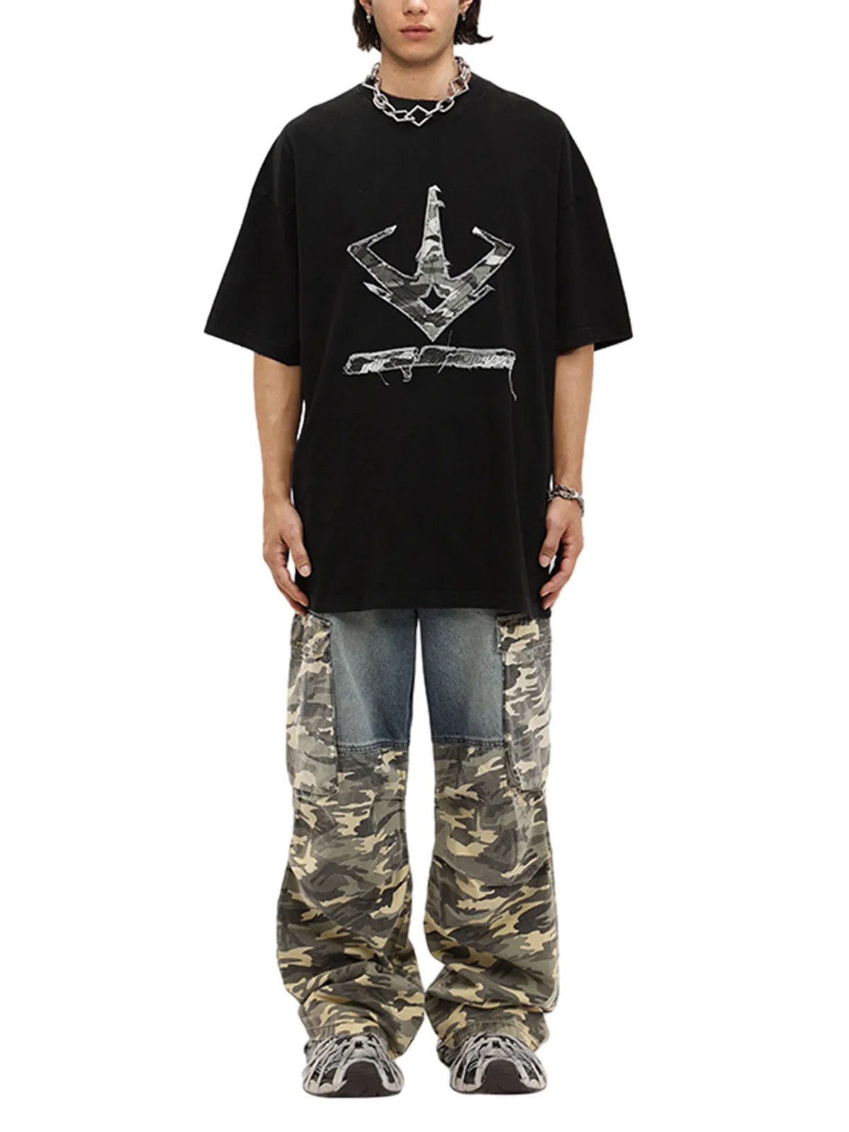 Drawstring Washed Camouflage Cargo Jeans