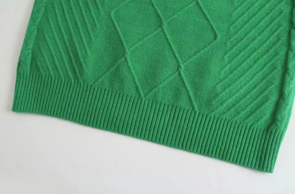 KNIT SWEATER WITH ZIP-UP