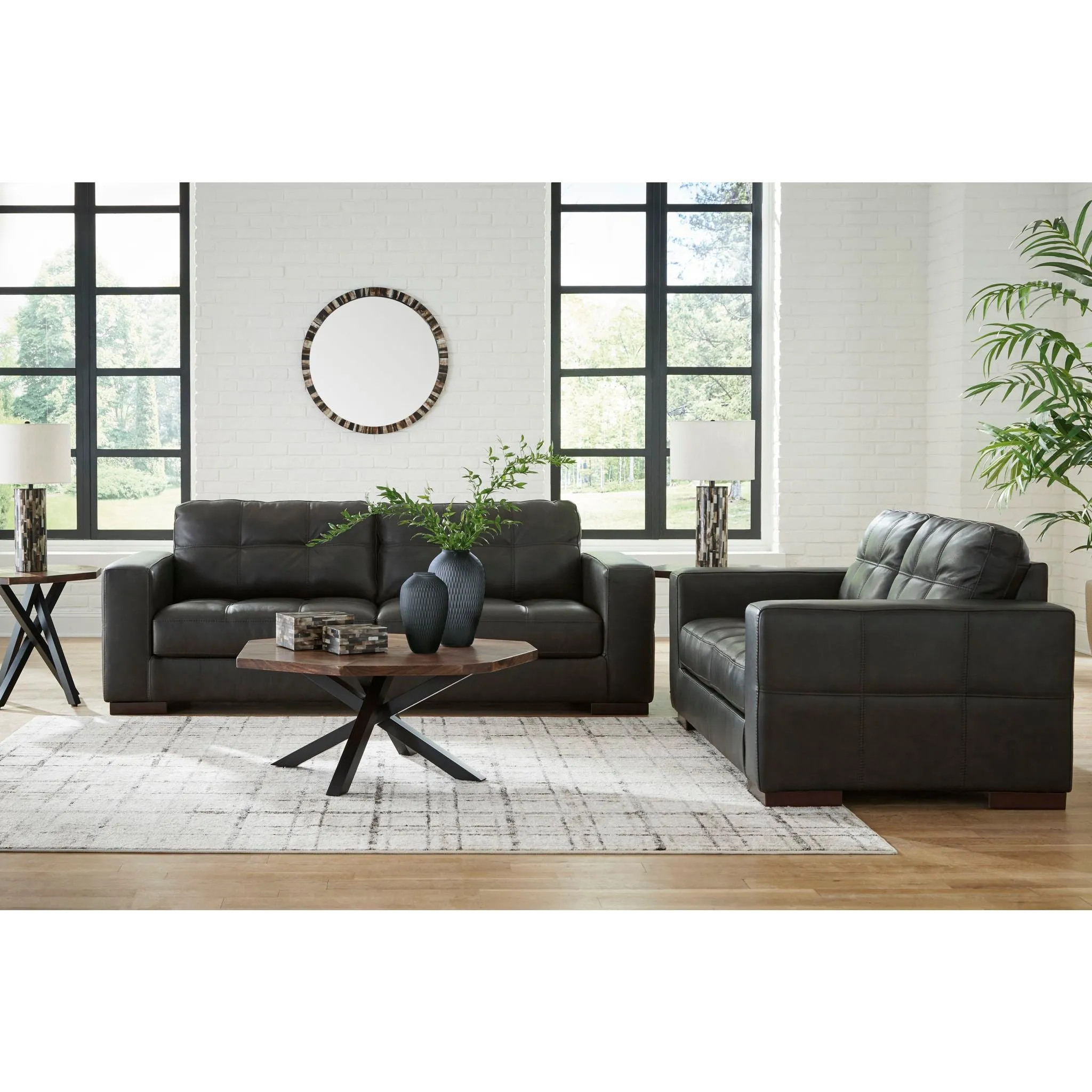 Luigi Loveseat